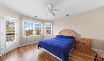 329 ESSEX Ave, Beach Haven, NJ 08008