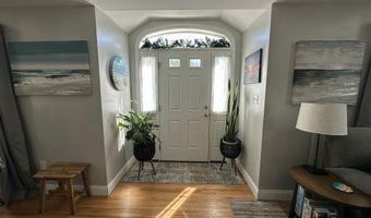 37 Mill Stream Ln, Arundel, ME 04046