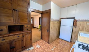 902 W 10th St, Atlantic, IA 50022