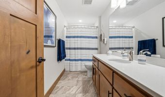 1515 Geneva Rd NE, Alexandria, MN 56308