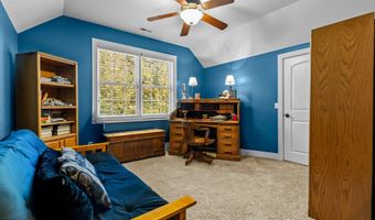 21194 Lawrence 2230, Aurora, MO 65605