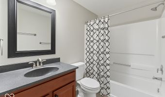 6911 Woodland Heights Dr, Avon, IN 46123