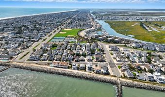 273 7th St, Avalon, NJ 08202