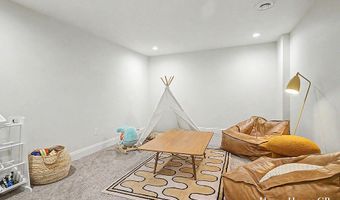 5327 Canyon River Dr NE, Ada, MI 49301
