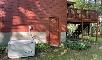 8 Wood Dr, Atkinson, NH 03811