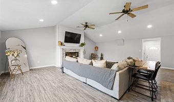 1301 N Main St, Amherst, OH 44001