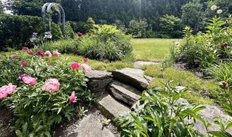 58 Church St, Belfast, ME 04915