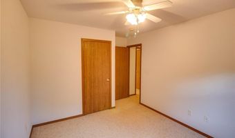2933 Forest Dr, Alton, IL 62002