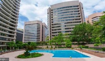 1300 CRYSTAL Dr 703S, Arlington, VA 22202