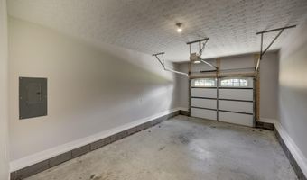 107 N Kennett Ave, Bardstown, KY 40004