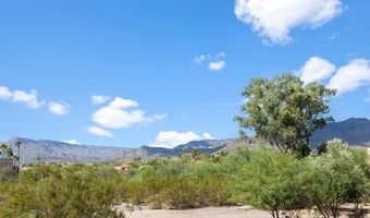 7440 E CAVE CREEK Rd 6, Carefree, AZ 85377