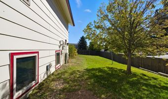 4417 EVERTON Dr, Cheyenne, WY 82009