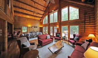 233 Algerie Rd, Becket, MA 01223