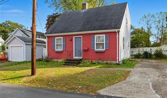 81 Sprague Ave, East Providence, RI 02915