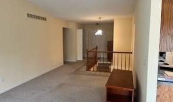 14823 Paris Ct, Allen Park, MI 48101