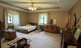 602 Curry Ave, Ava, MO 65608