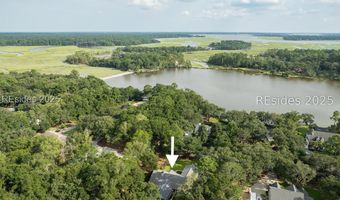 9 Bajala Dr E, Beaufort, SC 29907