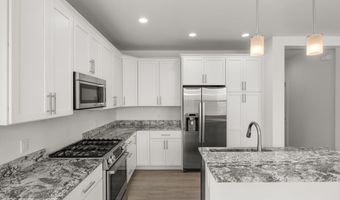 1 EAGLE CLAW Cir, Glenwood Springs, CO 81601
