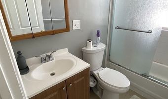 593 Park St 2, Boston, MA 02124