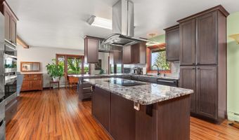 17 N 7th St, Almira, WA 99103