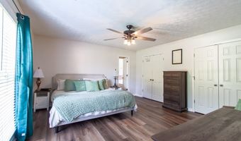 4317 LIVE OAK Dr, Auburn, AL 36832