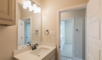 213 Navajo Trl, Alvarado, TX 76009