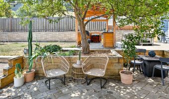 1108 Park St, Ashland, OR 97520