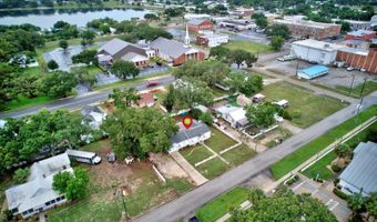 108 JIM RODGERS Ave, Avon Park, FL 33825