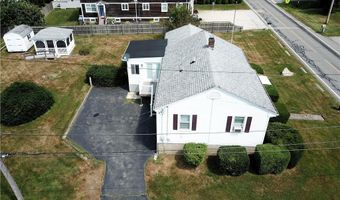 117 Wolcott Ave, Middletown, RI 02842