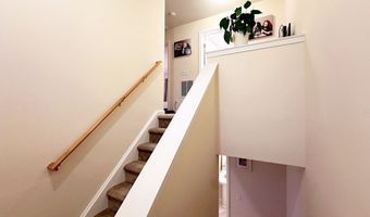 15 Scuppo Rd 504, Danbury, CT 06811