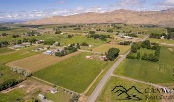 5 Longhorn Dr, Cody, WY 82414