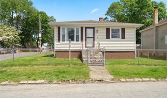 211 IROQUOIS ROAD Rd, Cumberland, RI 02864