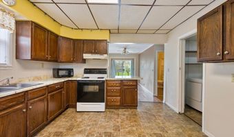 1112 Elkhorn St, Belle Fourche, SD 57717