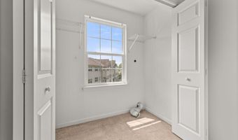 3 Riverview Ct 3, Brookfield, CT 06804