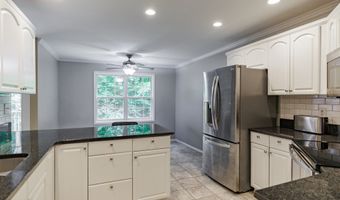 115 Crystal Crk, Hull, GA 30646