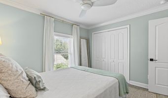 50 17TH St, Atlantic Beach, FL 32233