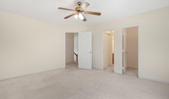 10604 MAPLECREST Ln, Potomac, MD 20854