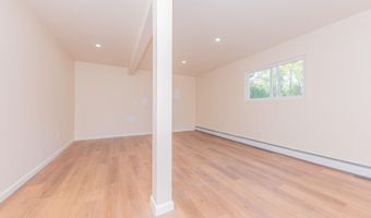 1520 Traver Rd, Ann Arbor, MI 48105