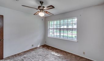 33 Pebble Hill Dr, Brandon, MS 39042