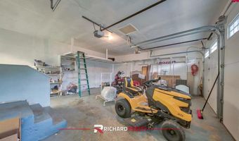 1627 11th St, Cody, WY 82414