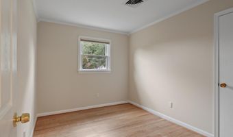 4417 LAUREL Rd, Alexandria, VA 22309
