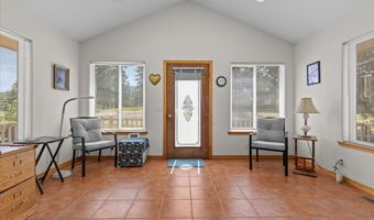 664 Stoneridge Rd, Blanchard, ID 83804