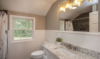 96 Pond View Dr, Auburn, NH 03032