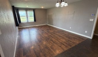 401 4th St, Bath, SD 57427