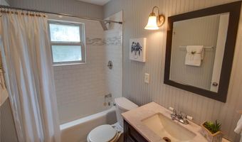 3627 Horn Ave, Alton, IL 62002