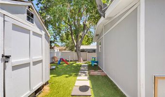 20683 Waalew SPC B54 Rd B54, Apple Valley, CA 92307