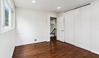 9915 ASHBURTON Ln, Bethesda, MD 20817