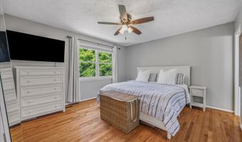 944 AQUA Ct, Annapolis, MD 21409