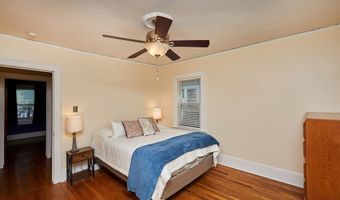 1431 44th St, Des Moines, IA 50311