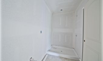 105 LLOYD HENDERSON Rd, Beebe, AR 72012